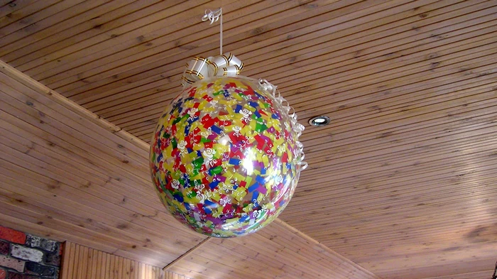 balon niespodzianka