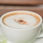 jak-przygotowac-idealna-pianke-do-cappuccino-w-domu-prosta-metoda.webp.webp